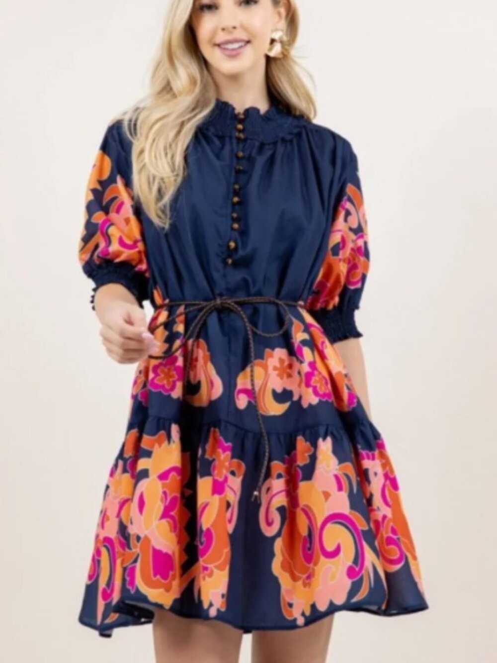 Acadian Belted Lantern Dress - Picture 7 of 13